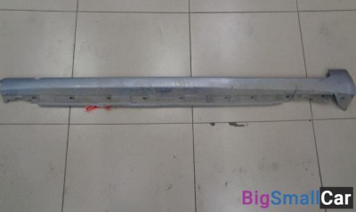 Накладка на порог наружная правая от Audi A4 B7 2004-2007